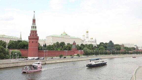 2022年7月28日俄罗斯莫斯科从莫斯科大桥看克里姆林宫