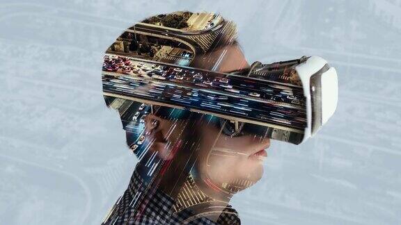 佩戴虚拟现实头盔的人的双重曝光