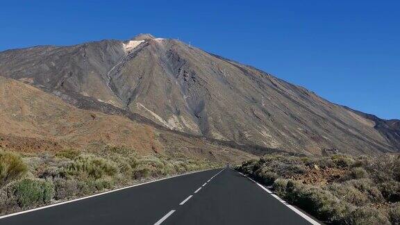 前往泰德火山泰德国家公园特内里费加那利群岛西班牙的POV汽车