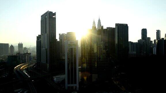 日出时的吉隆坡