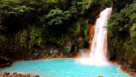 美丽的塞莱斯特瀑布哥斯达黎加