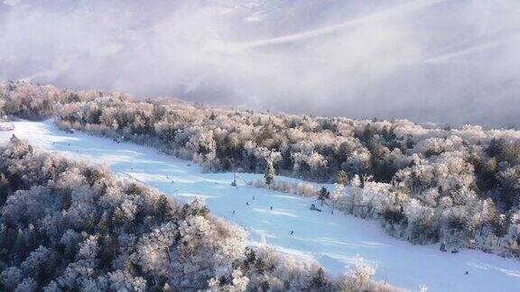 冬季高山滑雪胜地