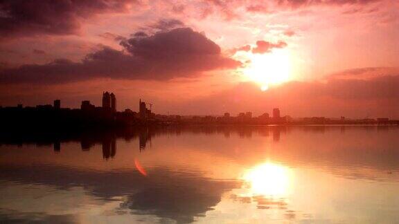 时间流逝夕阳下的城市景观