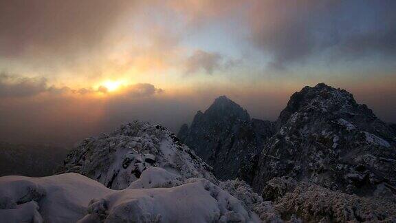 黄山雪景航拍