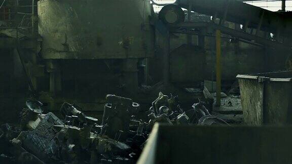 旧废弃铸造厂的设备背景