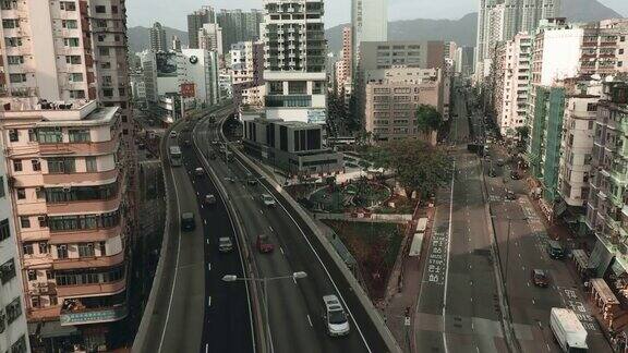 俯瞰风景秀丽的香港城市道路交通建筑物