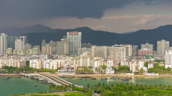 海南三亚市海滩湾酒店屋顶全景