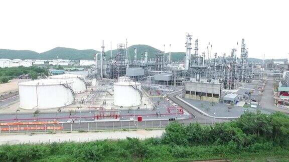 从工业园区看炼油厂的工业景观