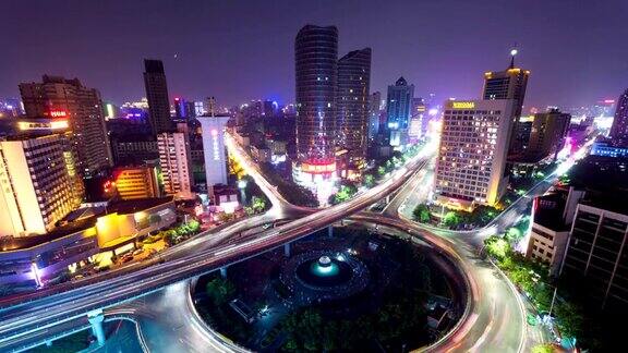 交通路径和建筑在现代城市南昌时间推移