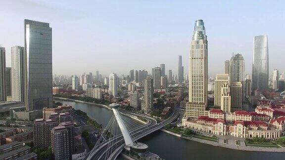 现代城市中城的现代建筑鸟瞰图
