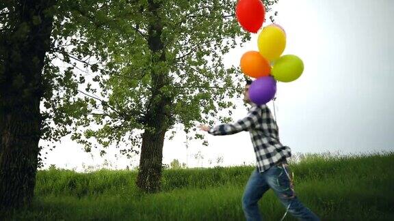 自由和欢乐的气球