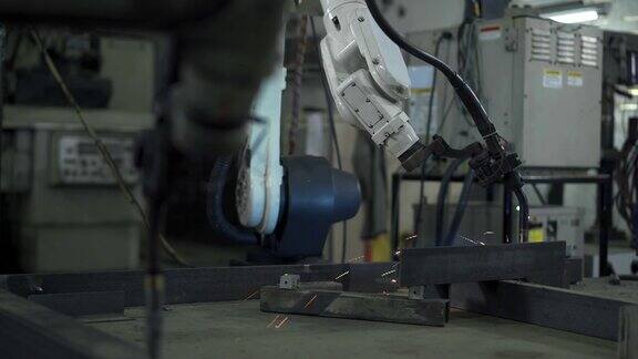 4K工业机器人焊接车汽车部分