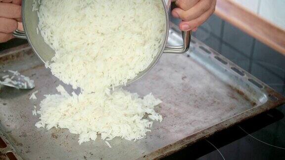 烹饪亚洲饭的米饭