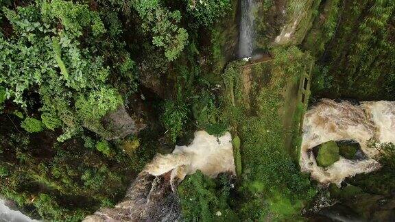 无人机拍摄的哥伦比亚峡谷
