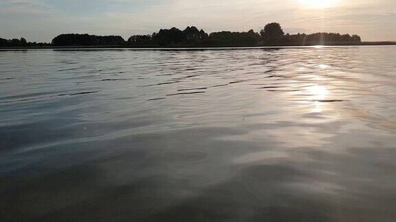 沙茨克湖的日落