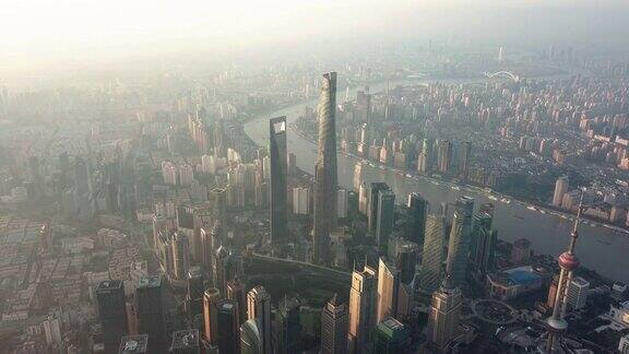 上海鸟瞰图在日出