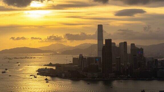 日落时分香港摩天大楼的时间流逝