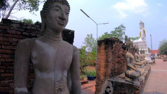 YaiChaimongkol是位于泰国大城府的一座佛教寺庙