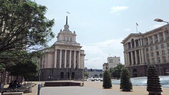 独立广场保加利亚国民议会TZUM前党大厦在索非亚保加利亚拉戈
