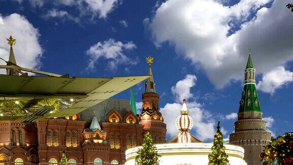 圣诞和新年假期的照明和管理广场的夜晚莫斯科俄罗斯