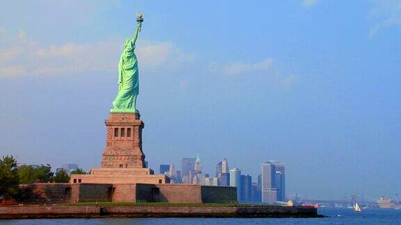 纽约自由女神像航拍