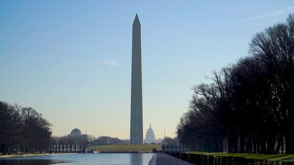 黎明时分国家广场上的华盛顿纪念碑美国华盛顿特区倒影池上的华盛顿纪念碑