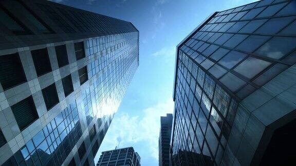 时间流逝新加坡商业区的高楼大厦与天空
