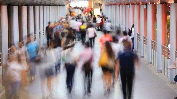 人群现代城市生活背景