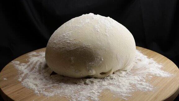 用于面包制作的发酵面团膨胀延时摄影