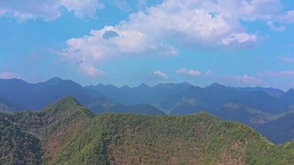 鸟瞰山景