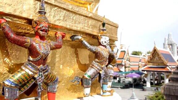 曼谷大皇宫寺庙的雕像