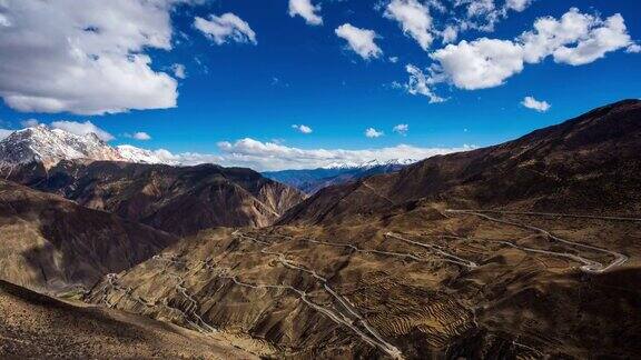 航拍西藏的青藏高原风景