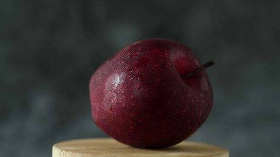 慢动作旋转苹果健康水果概念