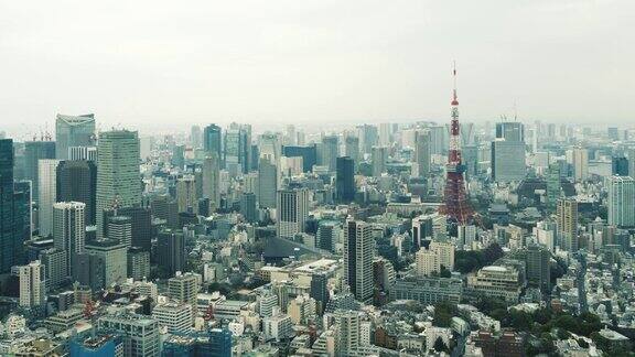 鸟瞰图东京塔和东京城市景观日本潘向左
