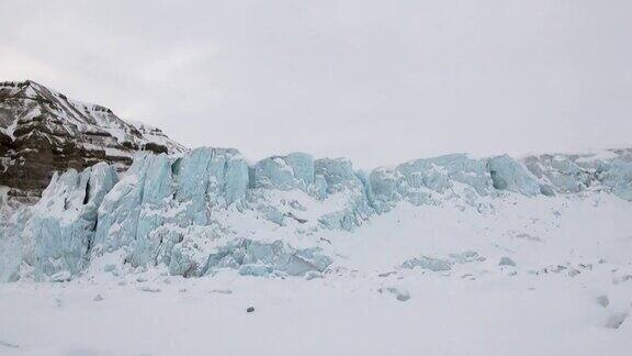 令人惊叹的北极冰漠景观