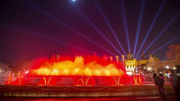 巴塞罗那蒙丘伊克的魔法喷泉