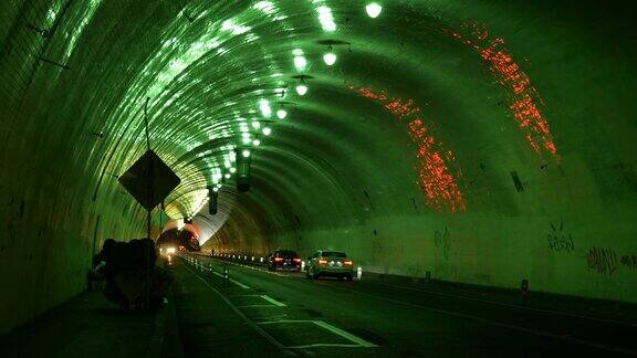 洛杉矶标志性的第二街隧道