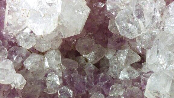 宏多利:紫水晶晶洞