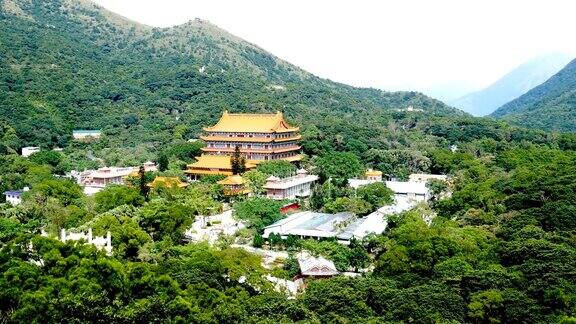 宝莲寺位于香港大屿山