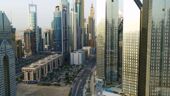 阿联酋迪拜许多建筑的鸟瞰图
