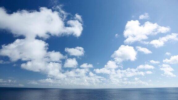 蓝天和大海的景色