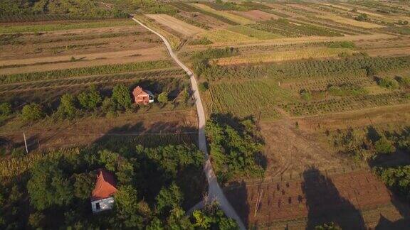 塞尔维亚南部村庄的鸟瞰图