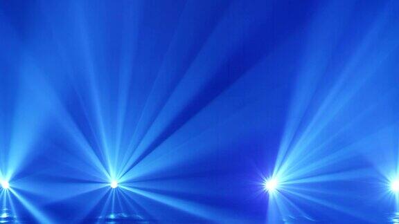 蓝色的激光舞台聚光灯