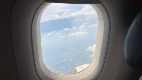 乘客窗口视图在商业飞机旅行场景背景