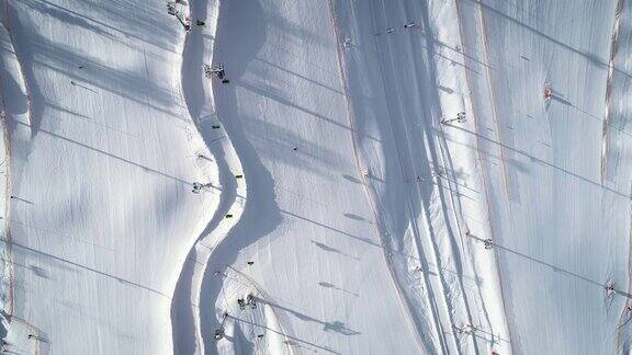 航拍冬季滑雪场