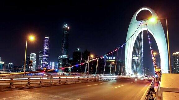 广州猎德大桥的平移和放大