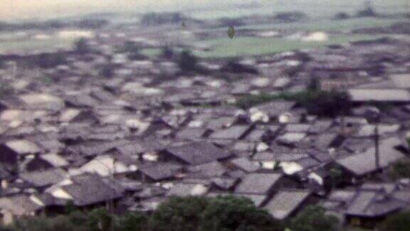 1951年:日本古色古香的住宅区拥挤不堪