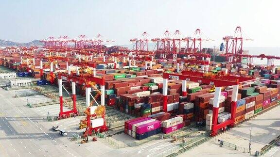 上海洋山集装箱港