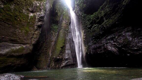 美丽的热带瀑布印尼巴厘岛Cinemagraph