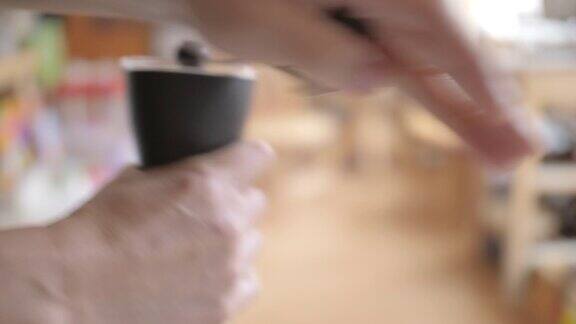手磨咖啡豆